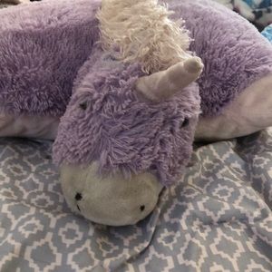 Pillow Pet unicorn